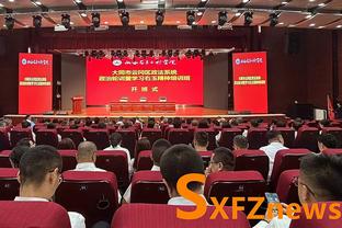 2023年阿诺德512次将球传入进攻三区，五大联赛最多